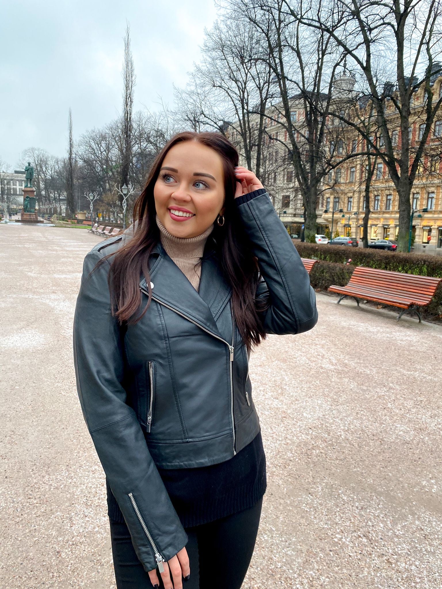 VIFELI Jacket - Black